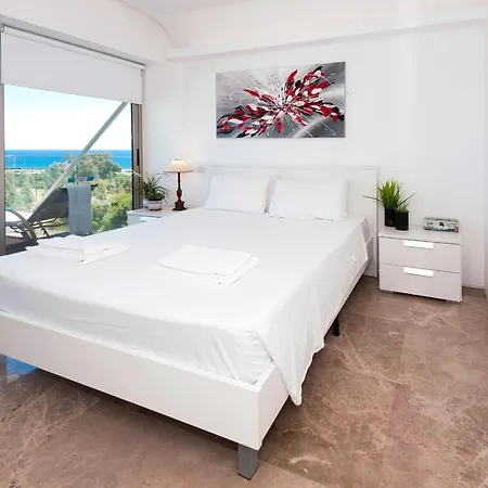 Marina - Beachfront * Πρωταράς