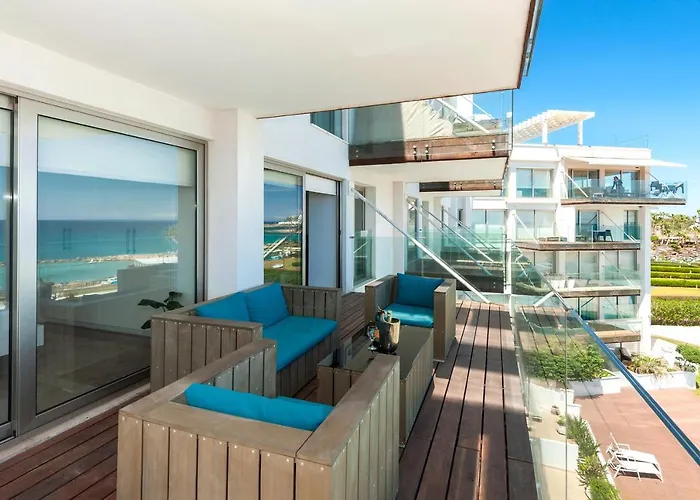 Marina - Beachfront Lägenhet Protaras