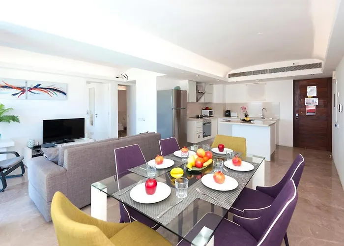 Marina - Beachfront *