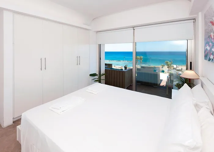 Appartement Marina - Beachfront Protaras