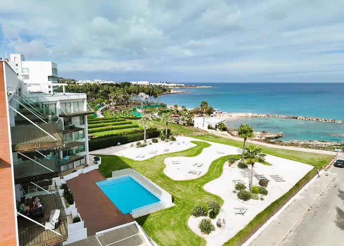Marina - Beachfront Appartement Protaras